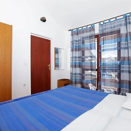 12648d Apartman Prižba